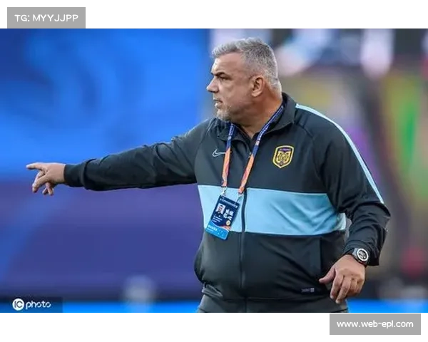 摩尔多瓦归化球员首秀受关注,主帅强调防守纪律